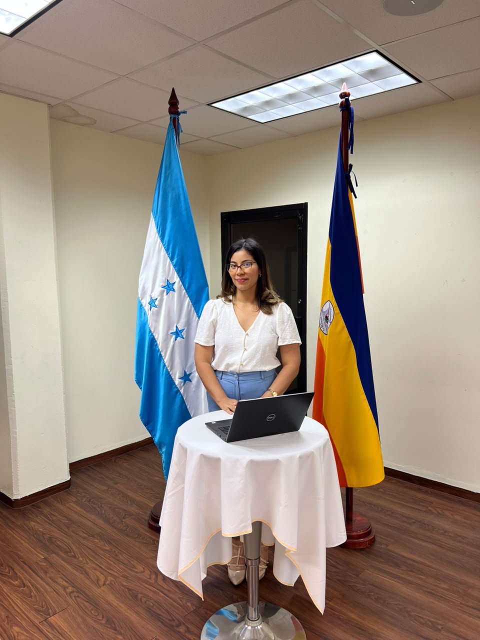 El triplete de Johnstone como eje interpretativo de las estrategias de enseñanza del tema Reacciones Químicas.